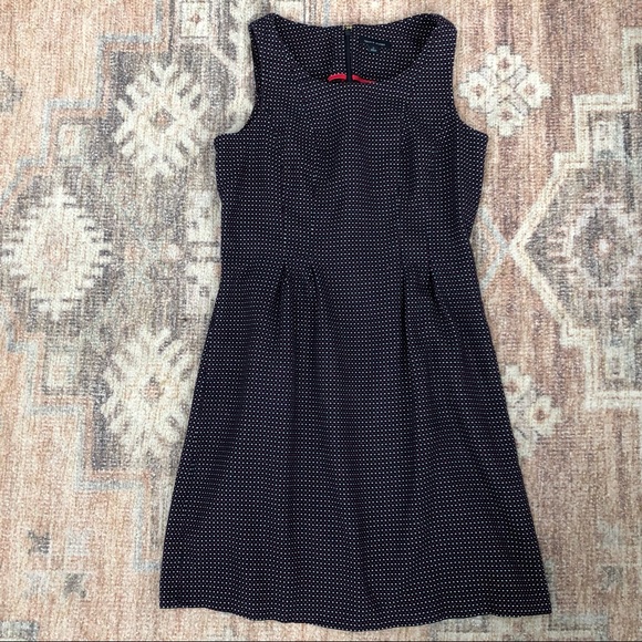 Tommy Hilfiger Dresses & Skirts - Tommy Hilfiger Women’s Sleeveless Dress
